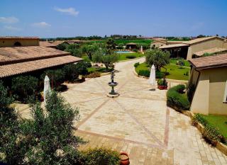 Borghetto Beach Club Resort Tourland
